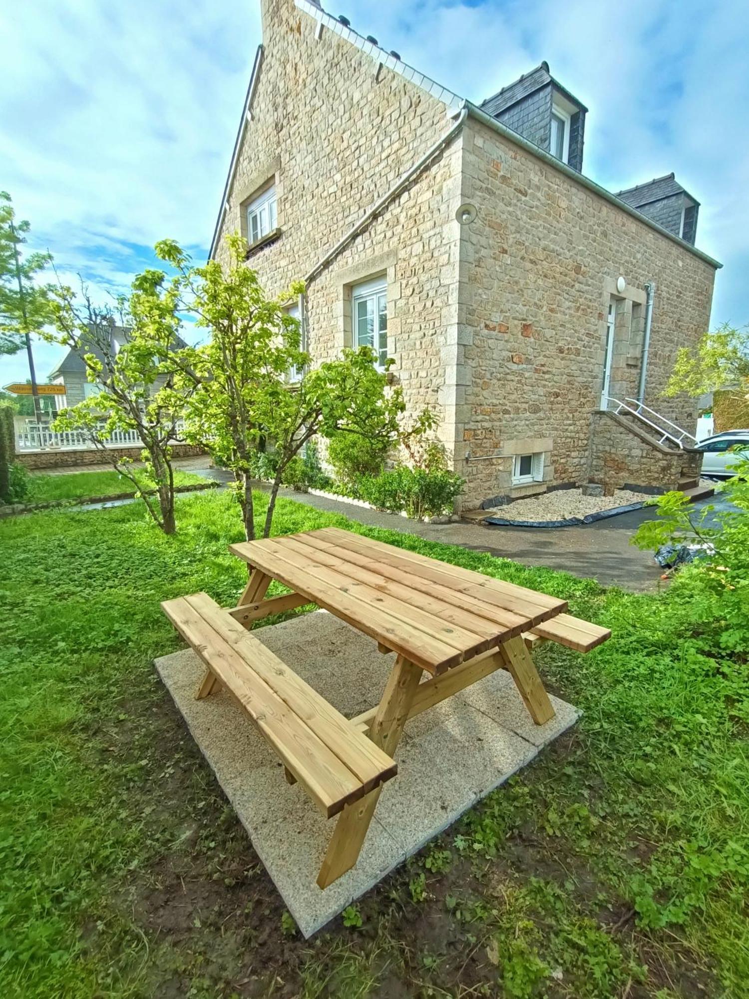 Esprit Cabane En Bord De Mer ! Pontorson Extérieur photo